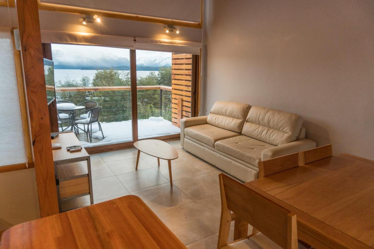 빌라라앙고스투라 Bog Atardeceres Del Lago - Piscina Climatizada Y Vistas Al Lago 아파트 외부 사진